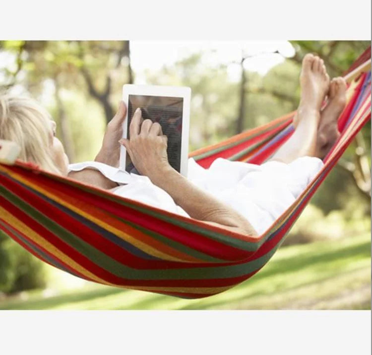 Pachet : Piscină + Boxă Bluetooth și Hamac Cadou!"
