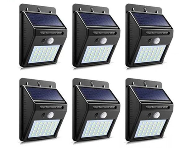 Lampa LED cu incarcare solara si senzor de miscare