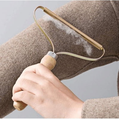 1+1 CADOU: Inlaturator de scame multifunctional